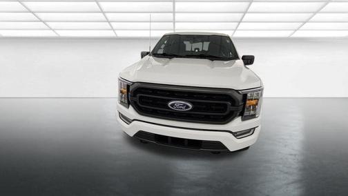 Oxford White 2023 Ford F-150 XLT