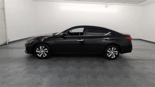 2022 Nissan Altima S FWD