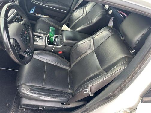 White Knuckle Clearcoat 2019 Dodge Charger SXT