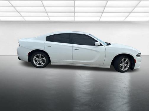 White Knuckle Clearcoat 2019 Dodge Charger SXT