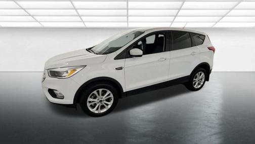 Oxford White 2019 Ford Escape SE