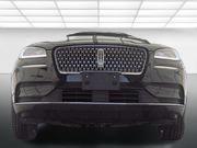 Infinite Black Metallic Clearcoat 2022 Lincoln Corsair Standard