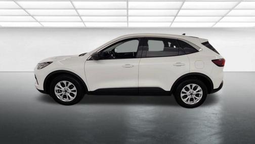 Star White Metallic Tri-Coat 2023 Ford Escape Active