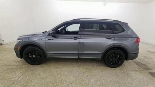 2022 Volkswagen Tiguan 2.0T SE R-Line Black 4MOTION