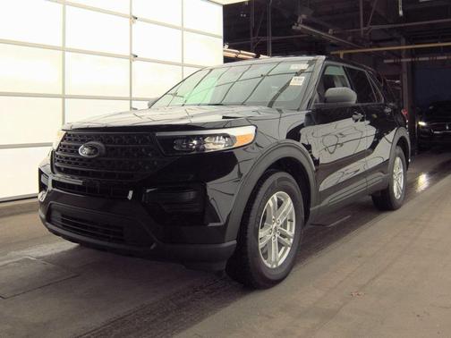 2023 Ford Explorer Base