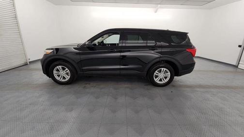 2023 Ford Explorer Base