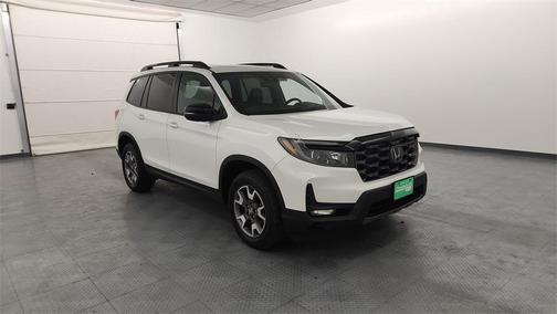 2022 Honda Passport AWD TrailSport
