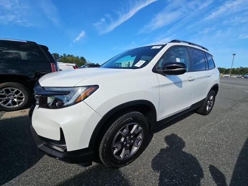 2022 Honda Passport AWD TrailSport