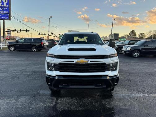 2024 Chevrolet Silverado 2500 Custom
