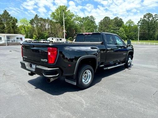 2022 Chevrolet Silverado 3500 High Country