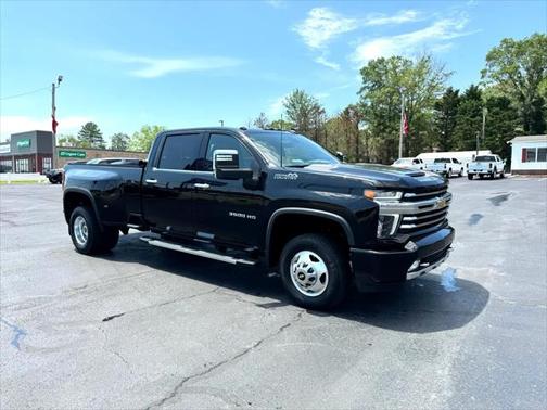 2022 Chevrolet Silverado 3500 High Country