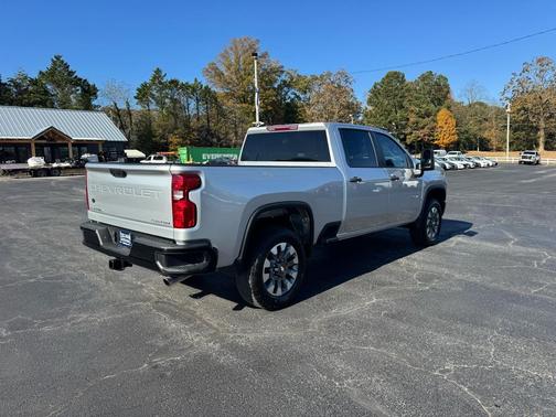 2023 Chevrolet Silverado 2500 Custom