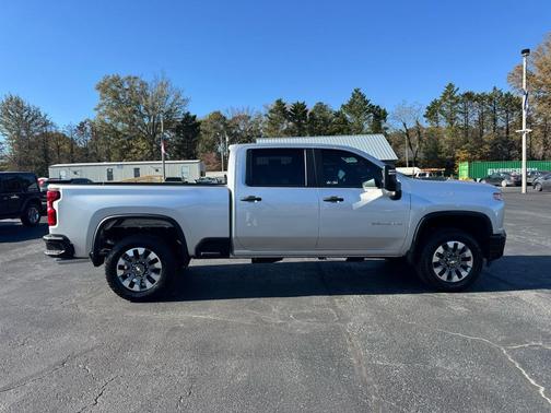 2023 Chevrolet Silverado 2500 Custom