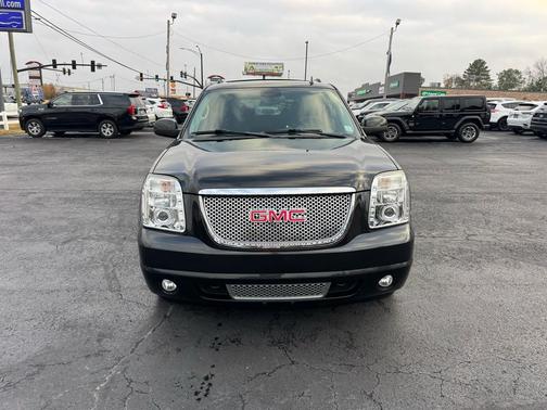2011 GMC Yukon XL Denali