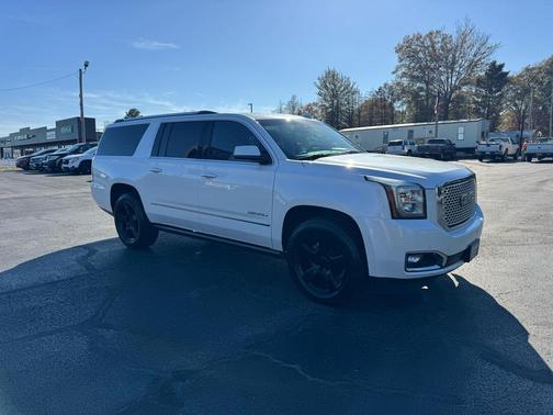 2017 GMC Yukon XL Denali