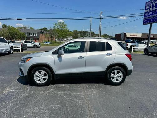 Silver 2020 Chevrolet Trax LT