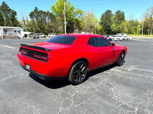 2022 Dodge Challenger SXT