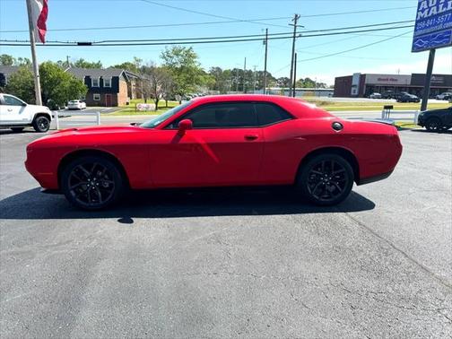 2022 Dodge Challenger SXT