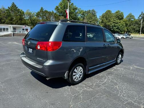 2008 Toyota Sienna CE