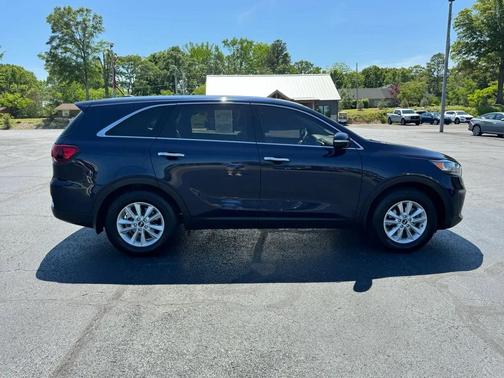 Blue 2020 Kia Sorento LX