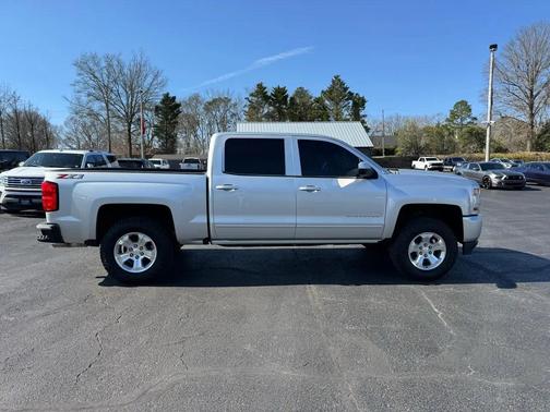 2018 Chevrolet Silverado 1500 2LT