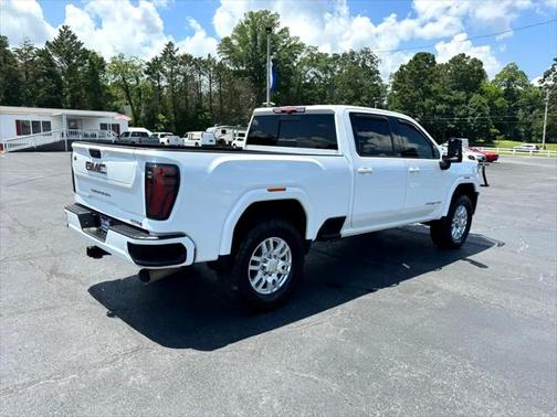 2024 GMC Sierra 2500 AT4