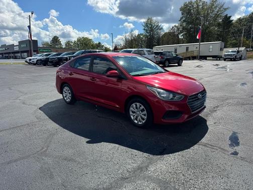 2018 Hyundai Accent SE
