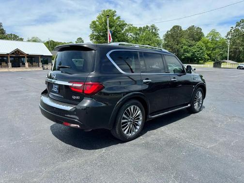Black 2018 INFINITI QX80 Base