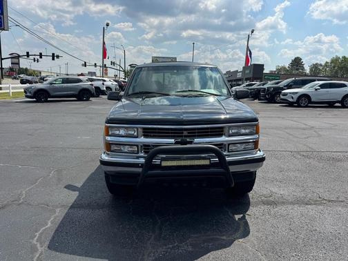 1996 Chevrolet Tahoe Base
