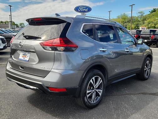 Gun Metallic 2020 Nissan Rogue SV