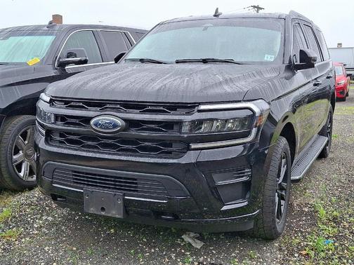 2022 Ford Expedition XLT