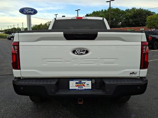 Oxford White 2024 Ford F-150 XL