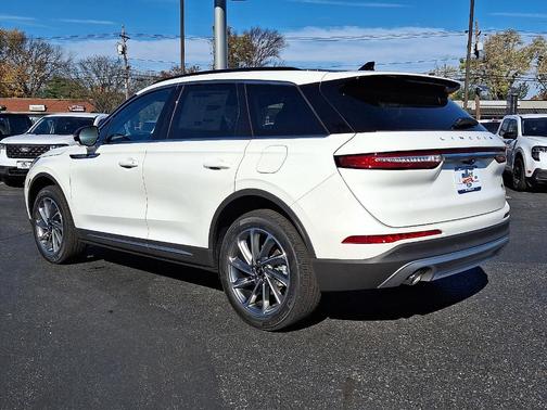 2026 Lincoln Corsair Premiere