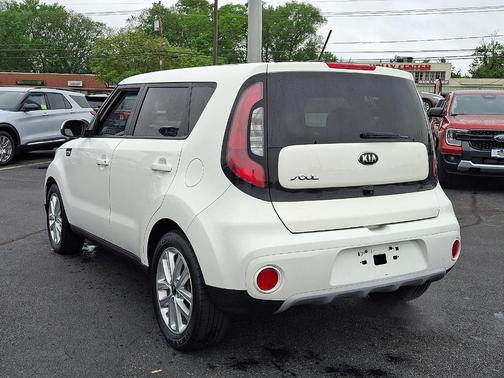 2019 Kia Soul +