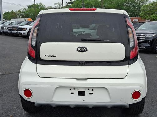 2019 Kia Soul +