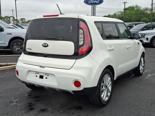 2019 Kia Soul +