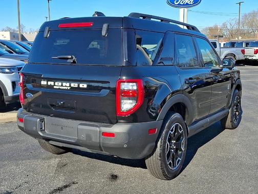 Shadow Black 2025 Ford Bronco Sport Outer Banks