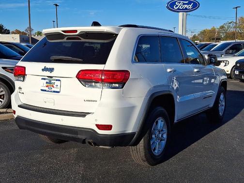 2018 Jeep Grand Cherokee Laredo E