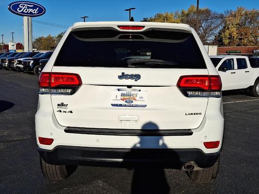 2018 Jeep Grand Cherokee Laredo E