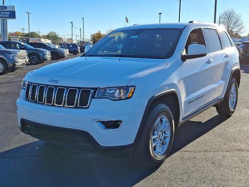 2018 Jeep Grand Cherokee Laredo E