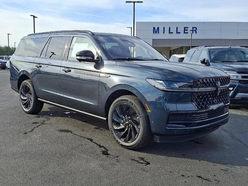 2025 Lincoln Navigator L Reserve