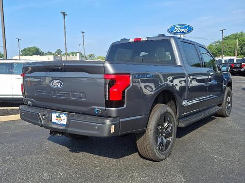 2025 Ford F-150 Lightning Flash