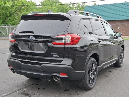 2025 Subaru Ascent Onyx Edition Touring