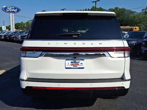2023 Lincoln Navigator Reserve