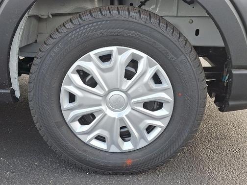 2026 Ford Transit-250 148 WB Medium Roof Cargo
