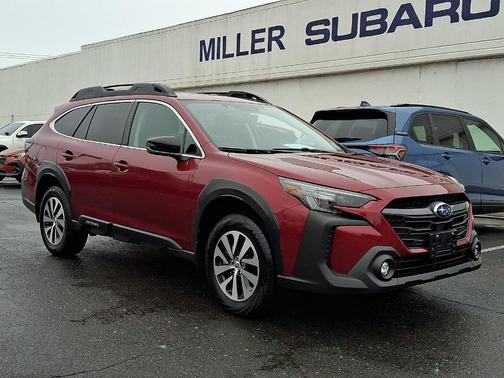 2025 Subaru Outback Premium