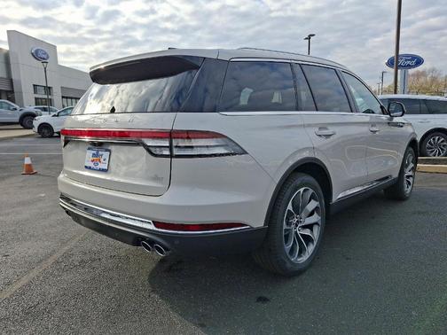 2025 Lincoln Aviator Reserve AWD