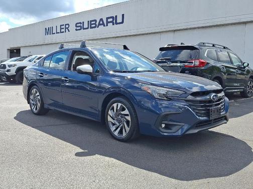 2025 Subaru Legacy Touring XT