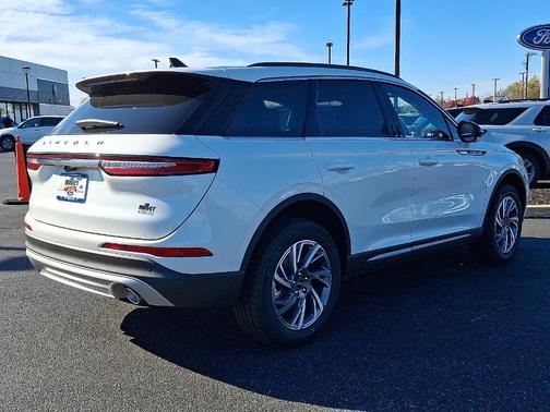 2026 Lincoln Corsair Premiere