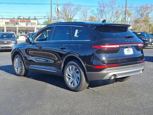 2026 Lincoln Corsair Premiere